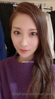 約啪達人微信1500元，約炮98年兼職外圍小姐姐，第二次在床邊後插意外把她幹高潮淫叫…